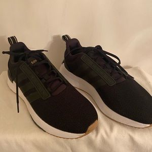 Adidas Women’s Racer TR21 Shoe